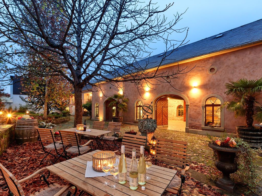 Weingut-Gästehaus Giwer-Greif
