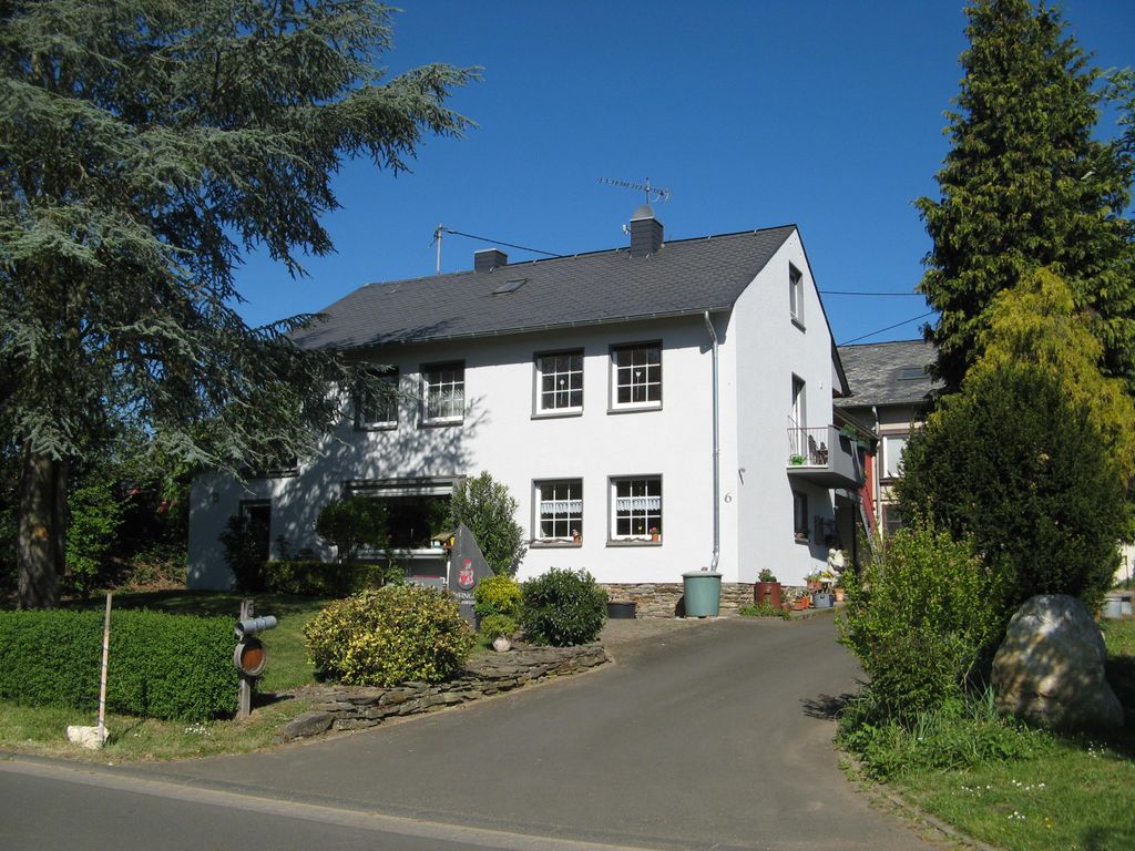 Steuer, Weingut