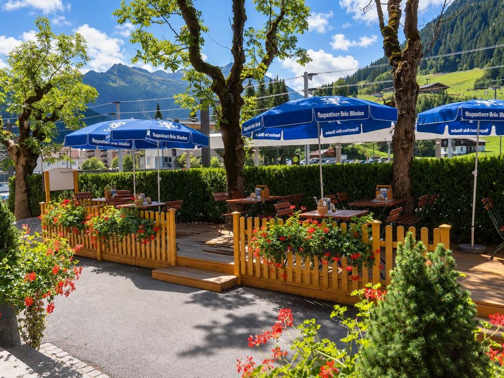 Thermenhotel Krone-gratis Eintritt Felsentherme
