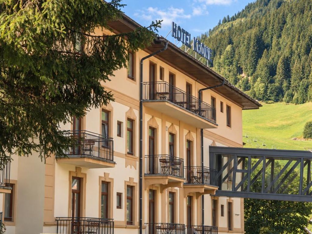 Thermenhotel Krone-gratis Eintritt Felsentherme