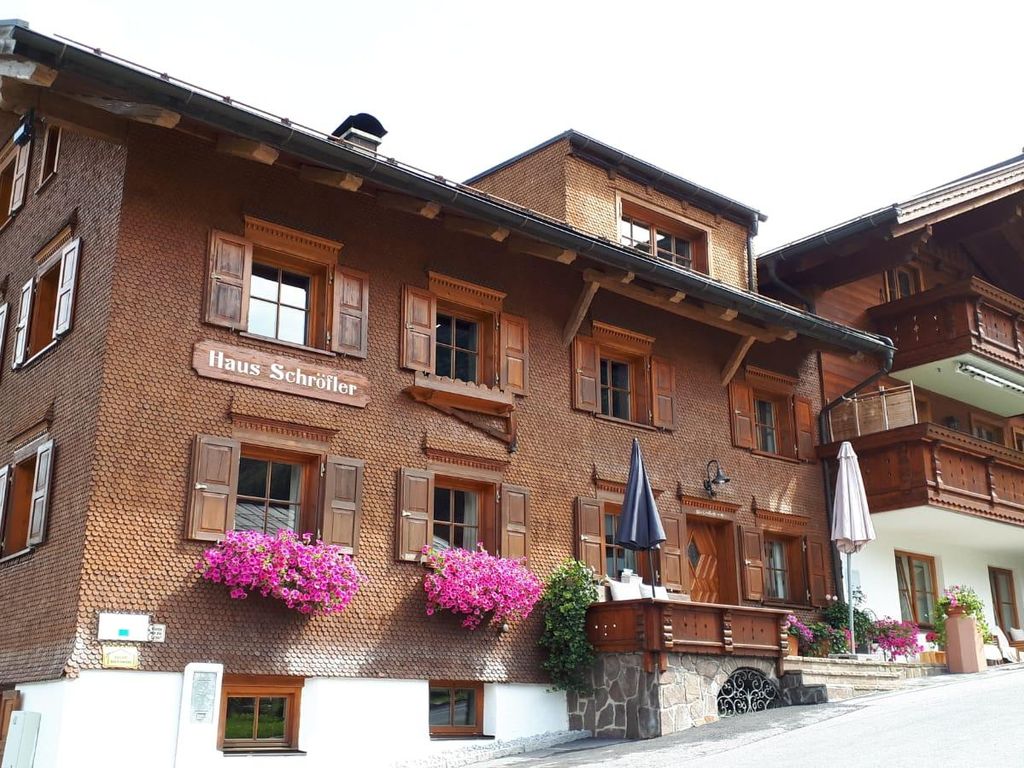 Schröfler, Haus