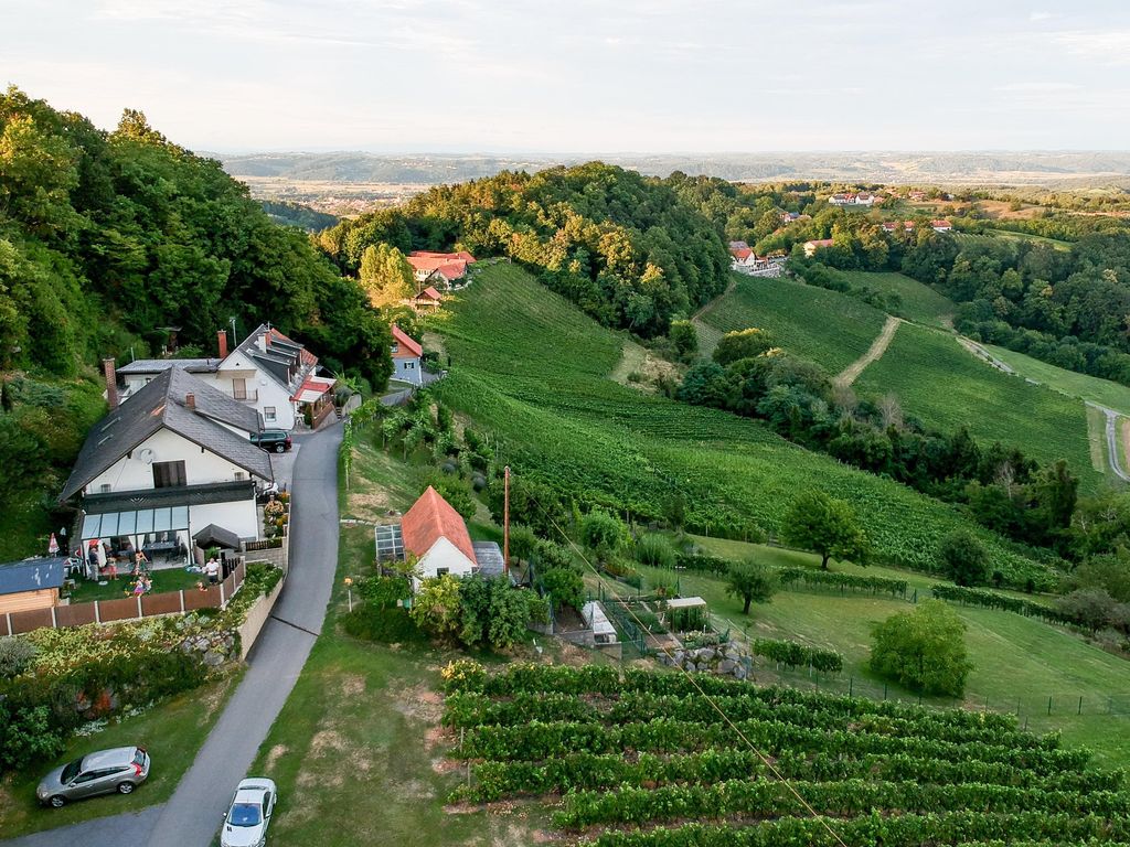 Ferienwohnung "Am Heissberg"