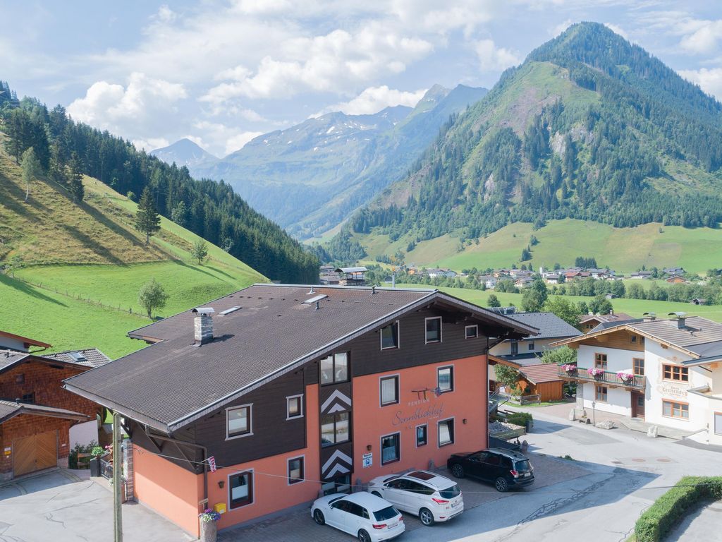 Pension Sonnblickhof ***