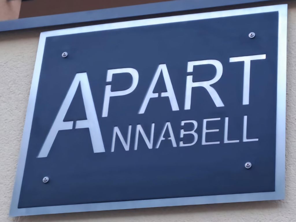 Apart Annabell