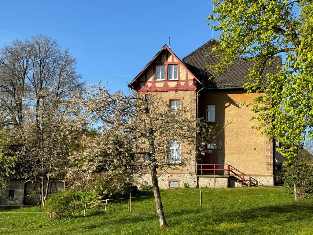 L' Extravagante im Garten von Schloss Schmidtheim