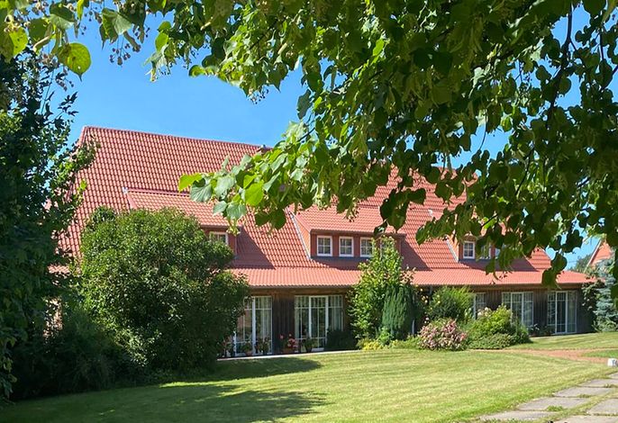 Elme 11_  Doppelzimmer / eigenes Duschbad / WC.