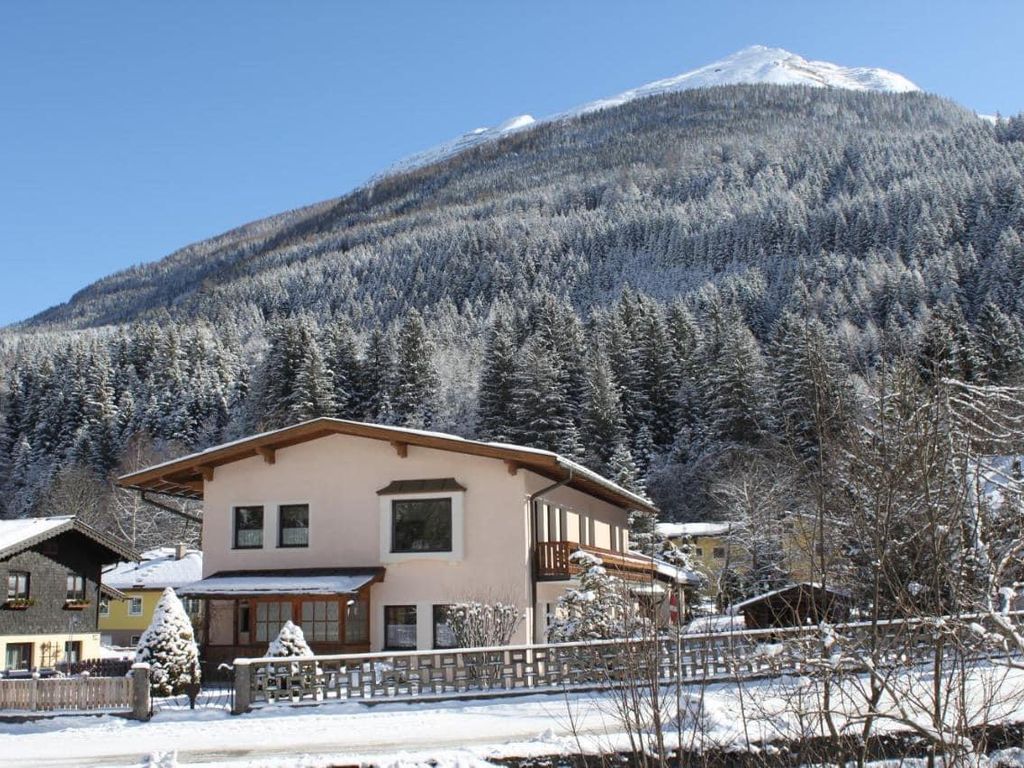 Burgman, Haus
