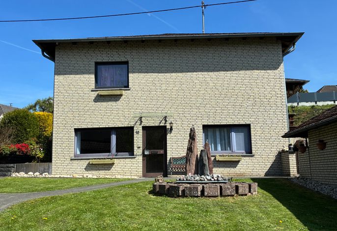 2 - Bett - Wohnung