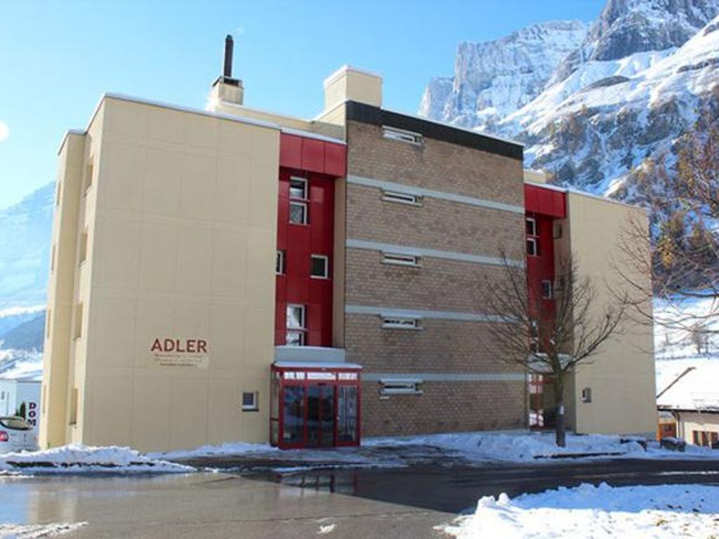 Adler 82 #