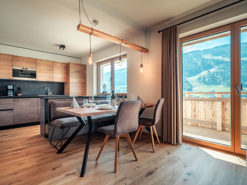 SUN SIDE by Schladming-Appartements