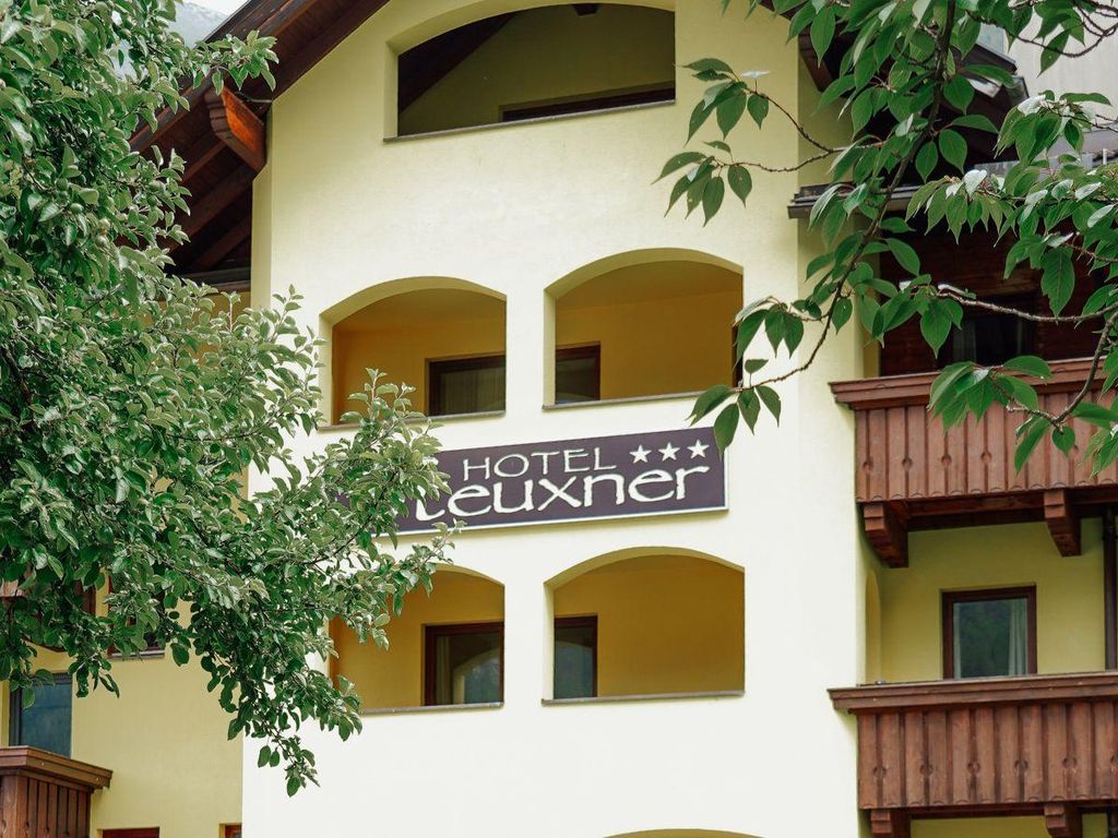 Hotel Steuxner