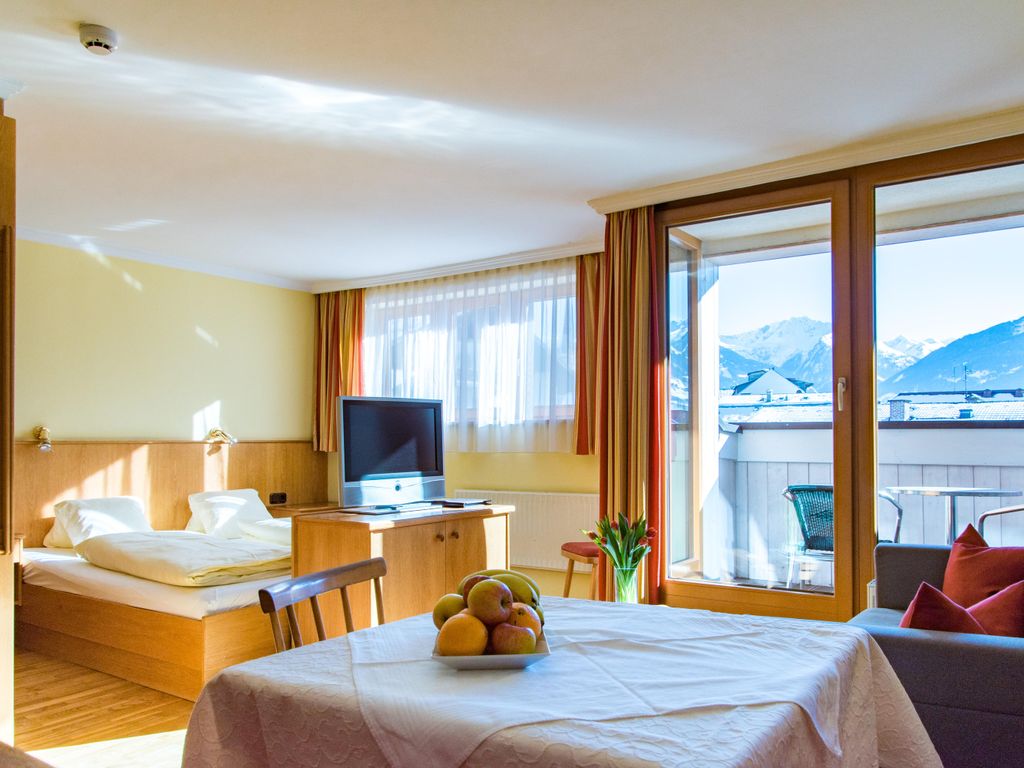 Monuth, Appartement