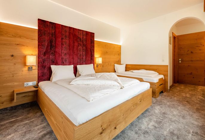 Doppel-/Dreibettzimmer "Schatzberg"
