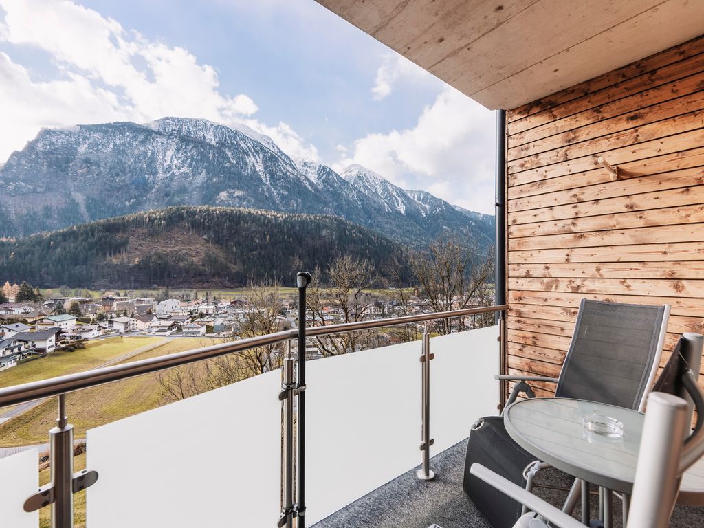 Herzblut by Peak Stay