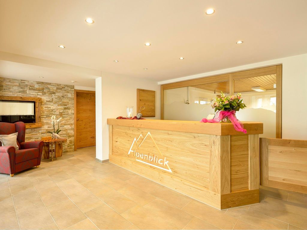 Alpenblick Hotel- Restaurant- Cafe