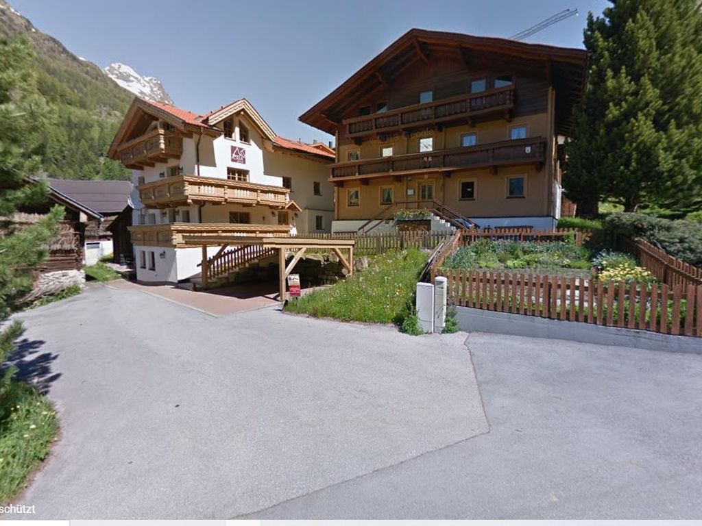 Alpine Lodge Sölden
