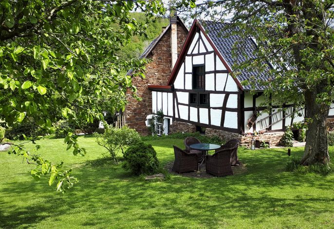 Ferienhaus "Altes Steinhaus" (max. 9 Personen)
