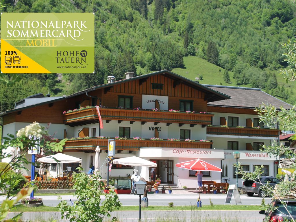 Wasserfall, Hotel