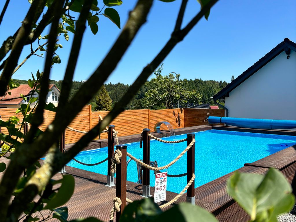 harmony holiday, Pension