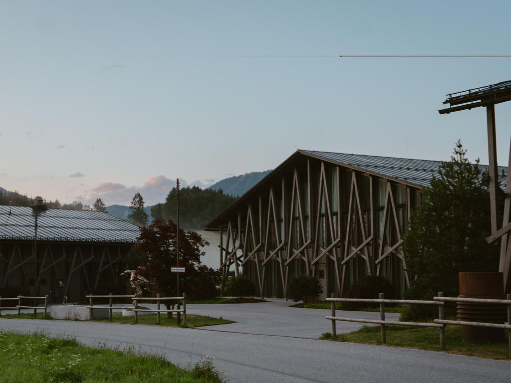 Lartor Resort