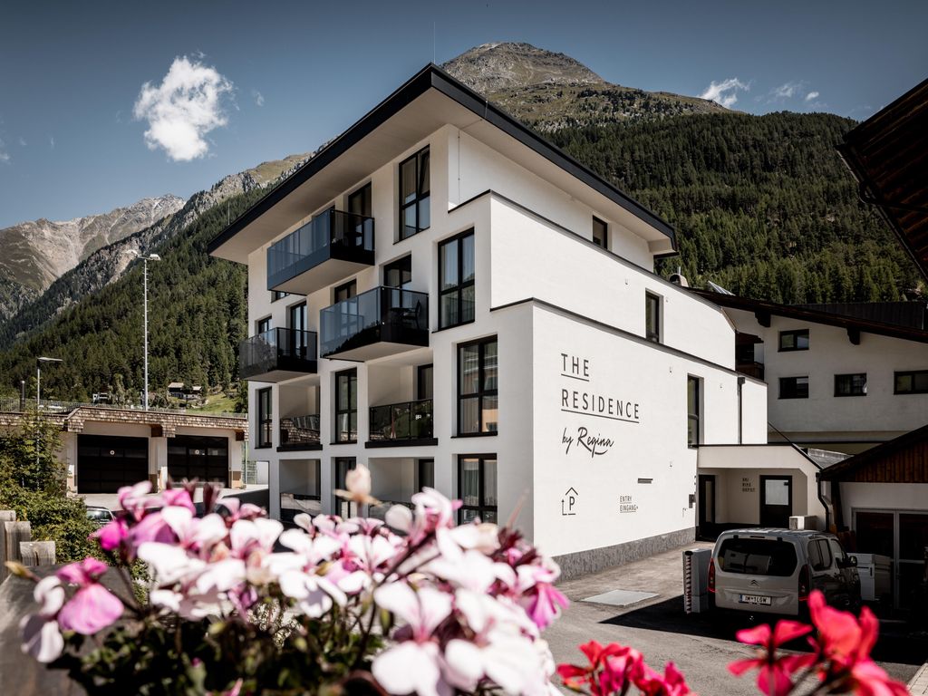 THE RESIDENCE by Regina