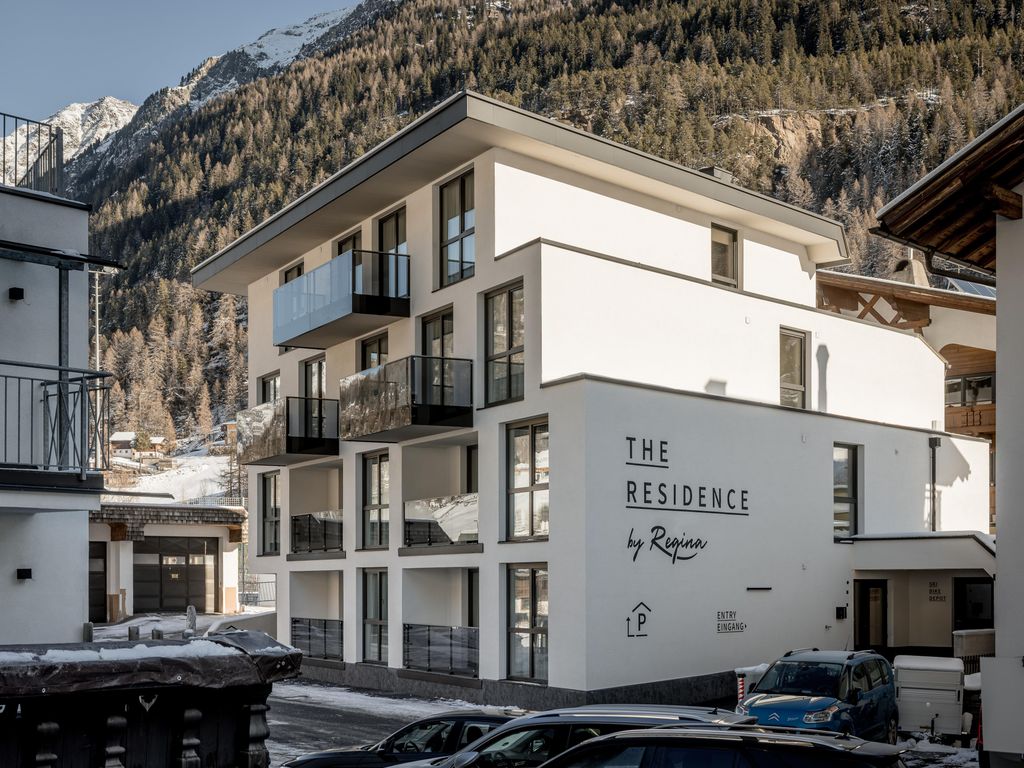 THE RESIDENCE by Regina