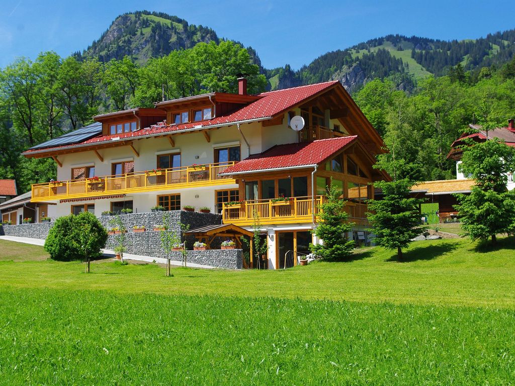 Haus "Rotspitze"