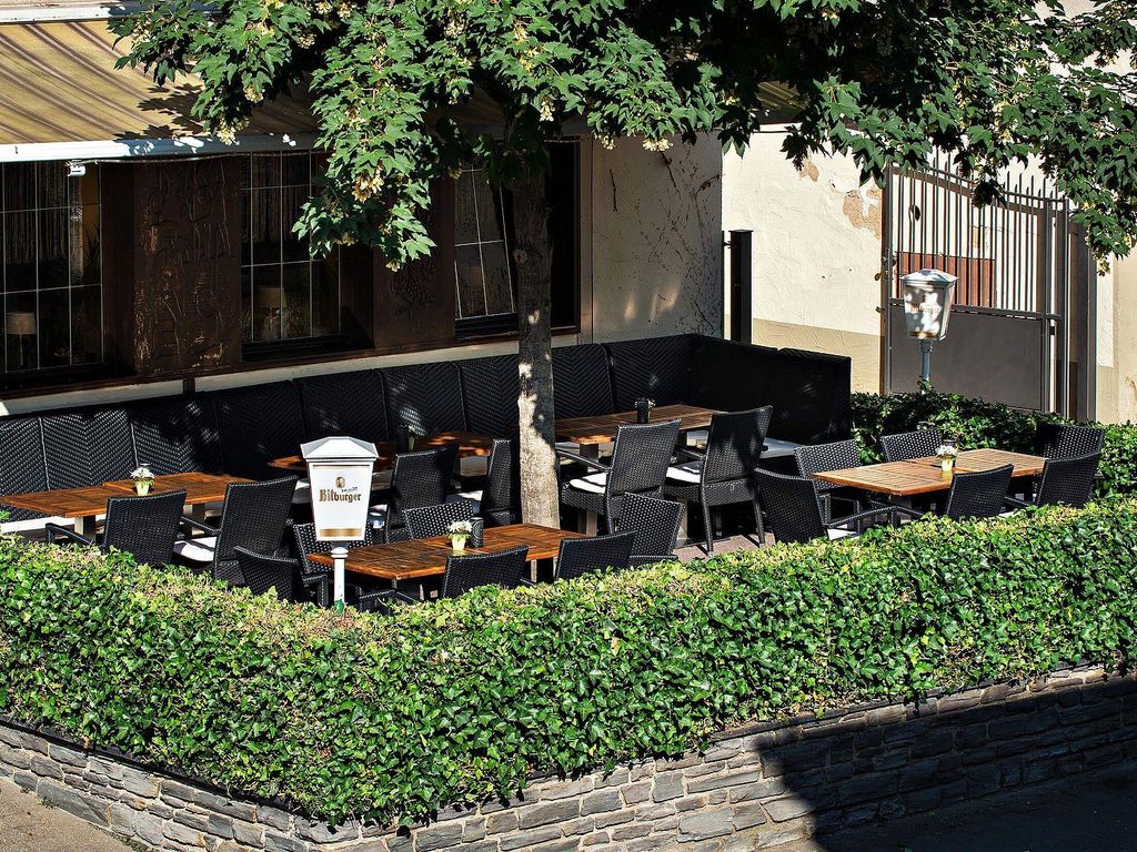 Hotel-Weinhaus Weis