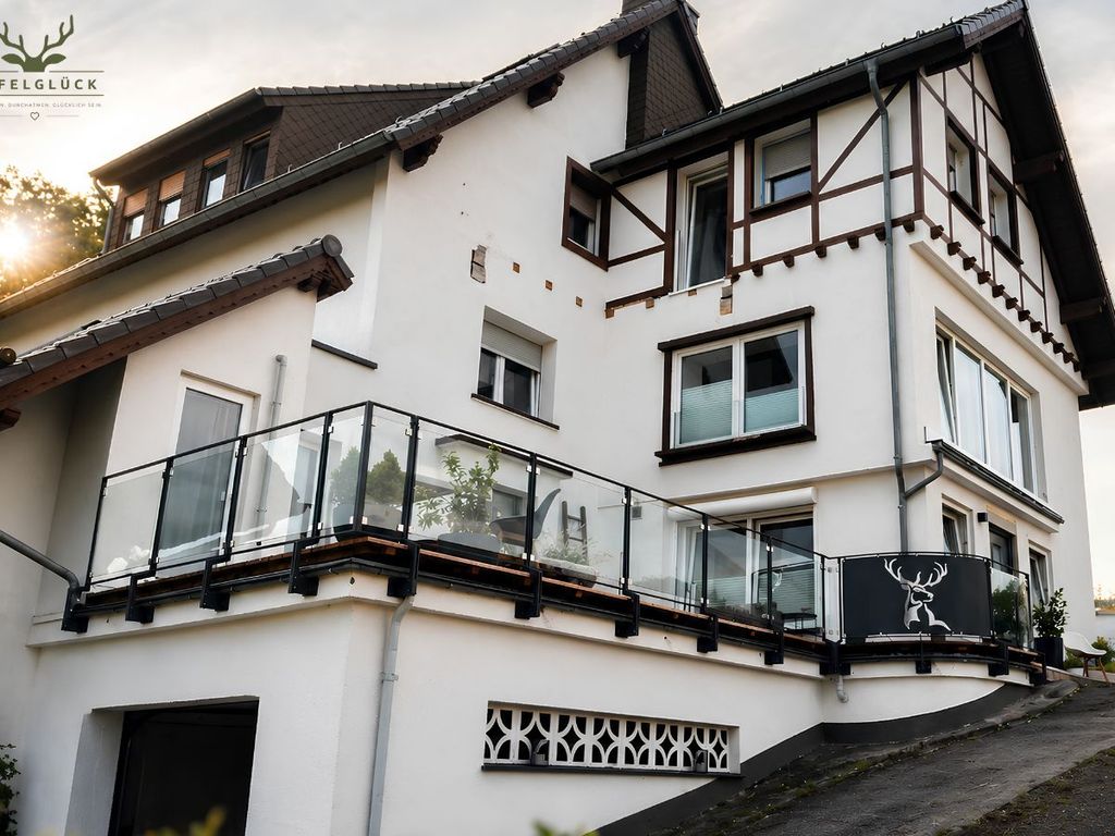 Ferienwohnung und Appartement Eifelglück