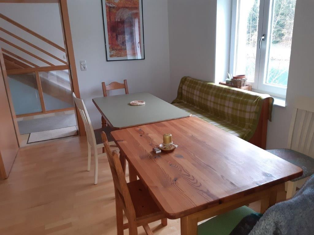 Neue Wohnung am Fluss