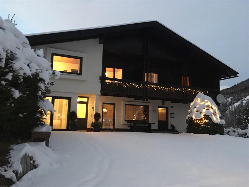 Appartement Latschen & Ferienhaus a.d. Nockalmbahn