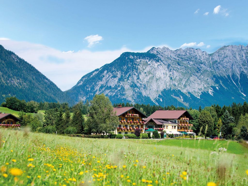 Seminar- und Landhotel Häuserl im Wald