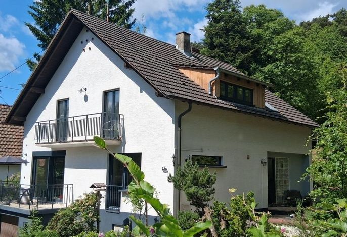 Ferienwohnung Mandelblüte