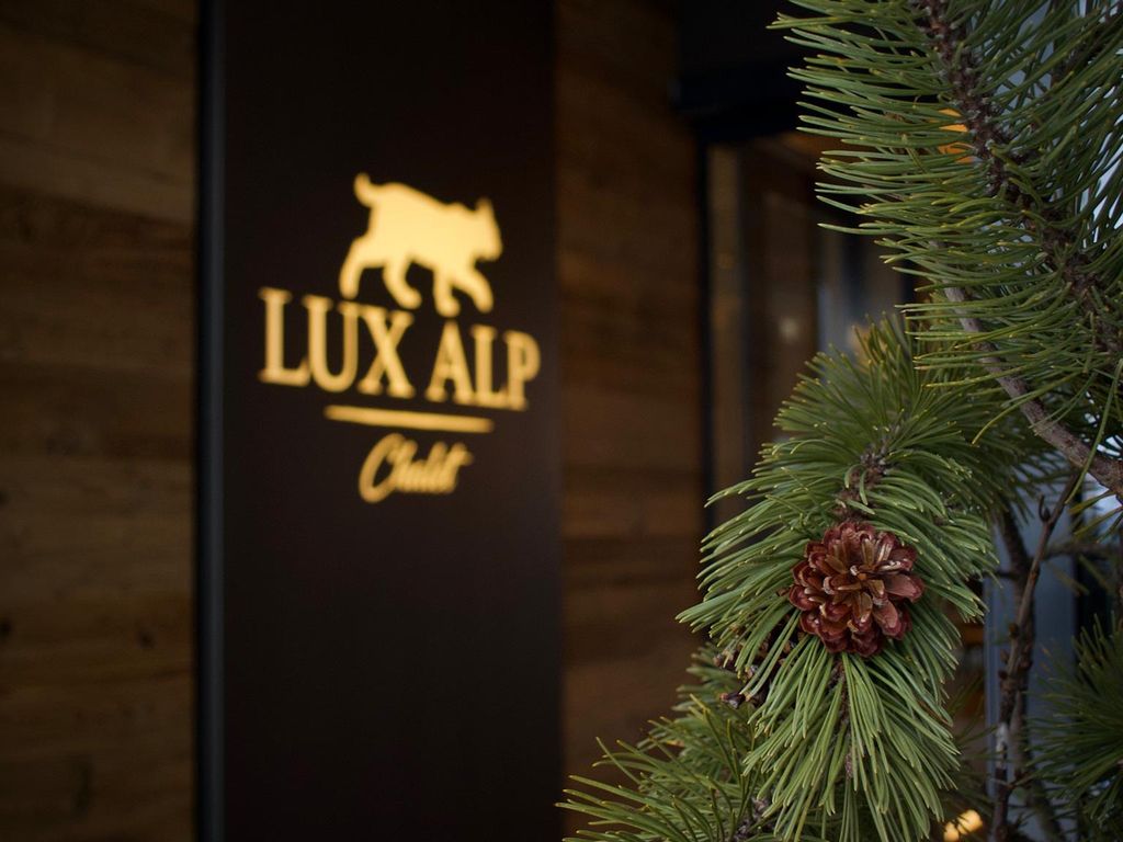 Lux Alp Chalet
