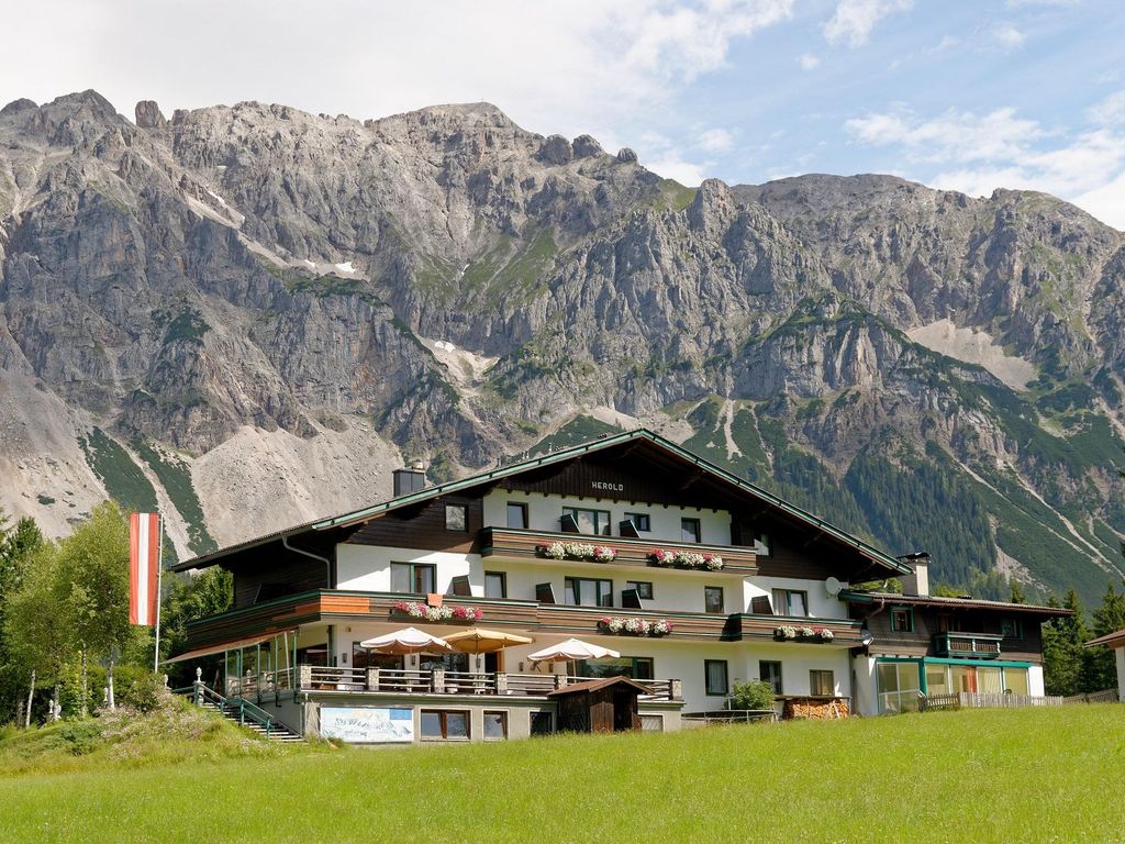 Kraftplatz am Dachstein - Bio-Hotel Herold