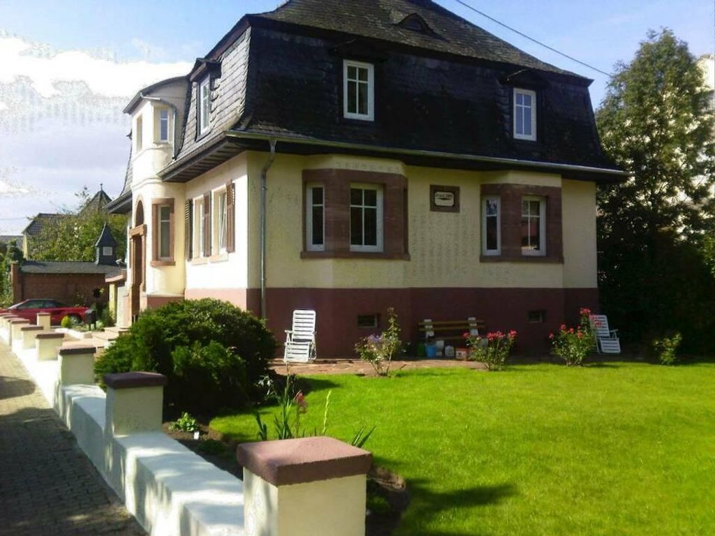 Villa Mondial