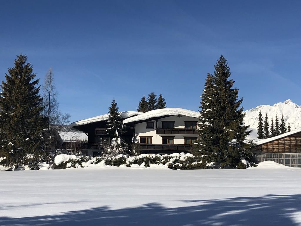 Hotel Menthof