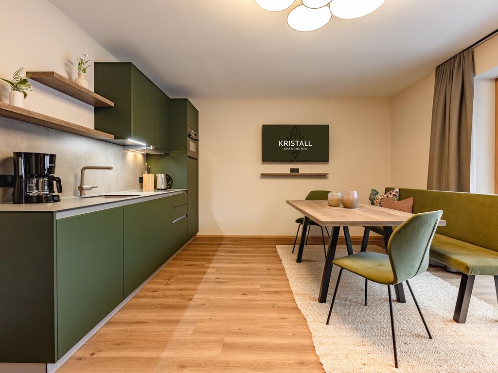 Kristall Apartments