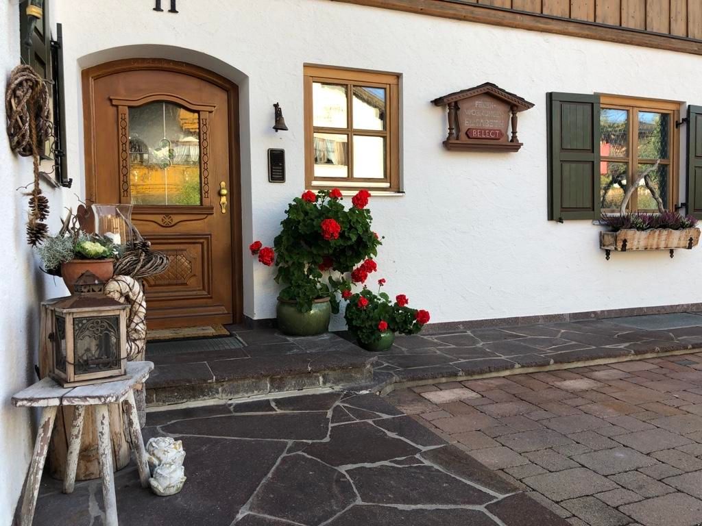 Elisabeth, Landhaus