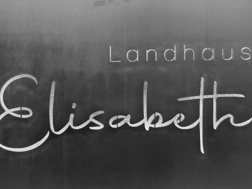 Elisabeth, Landhaus