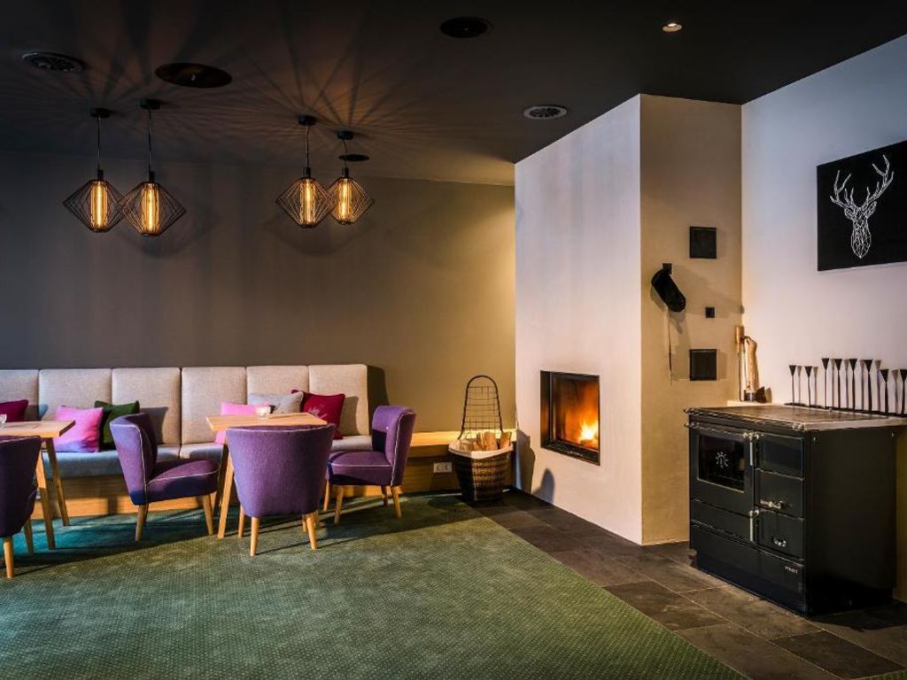 Stäfeli, Hotel