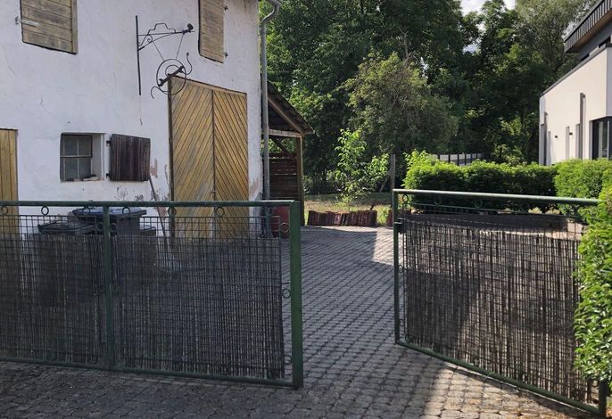 Blaues-Haus-Trassem – Foto 4