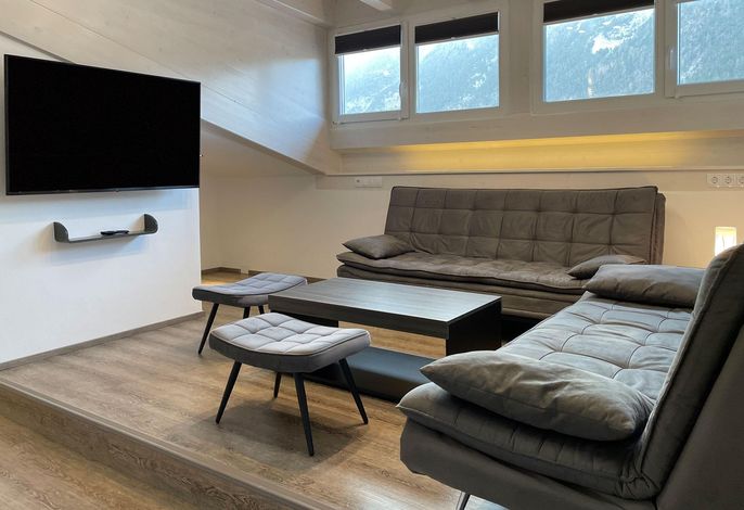 Apartment 6