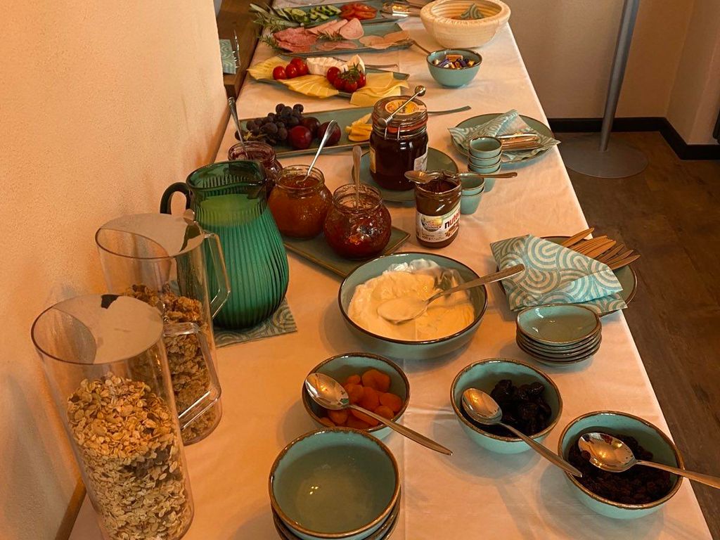 Garni Hotel ANETON