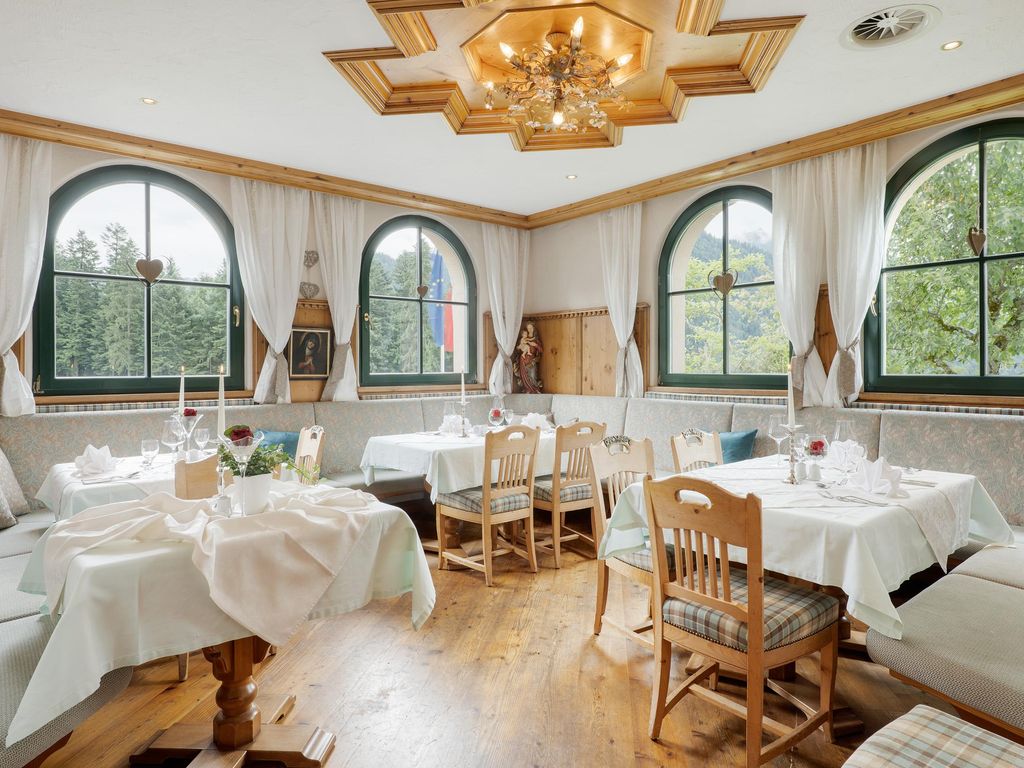 Hotel AlpenSchlössl