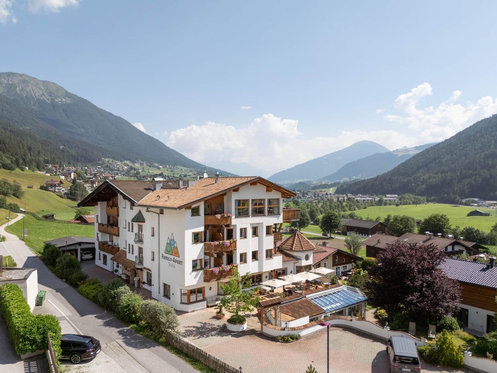 Family-Apart-Stubai