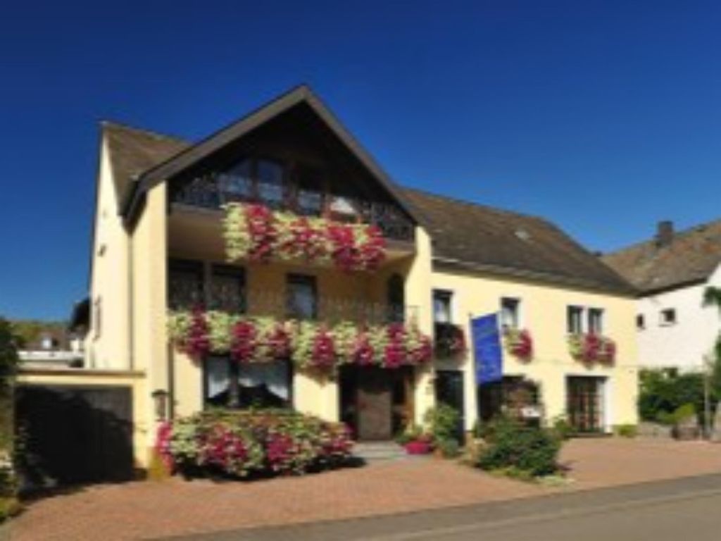 Ferienweingut-Straußwirtschaft Berweiler-Merges