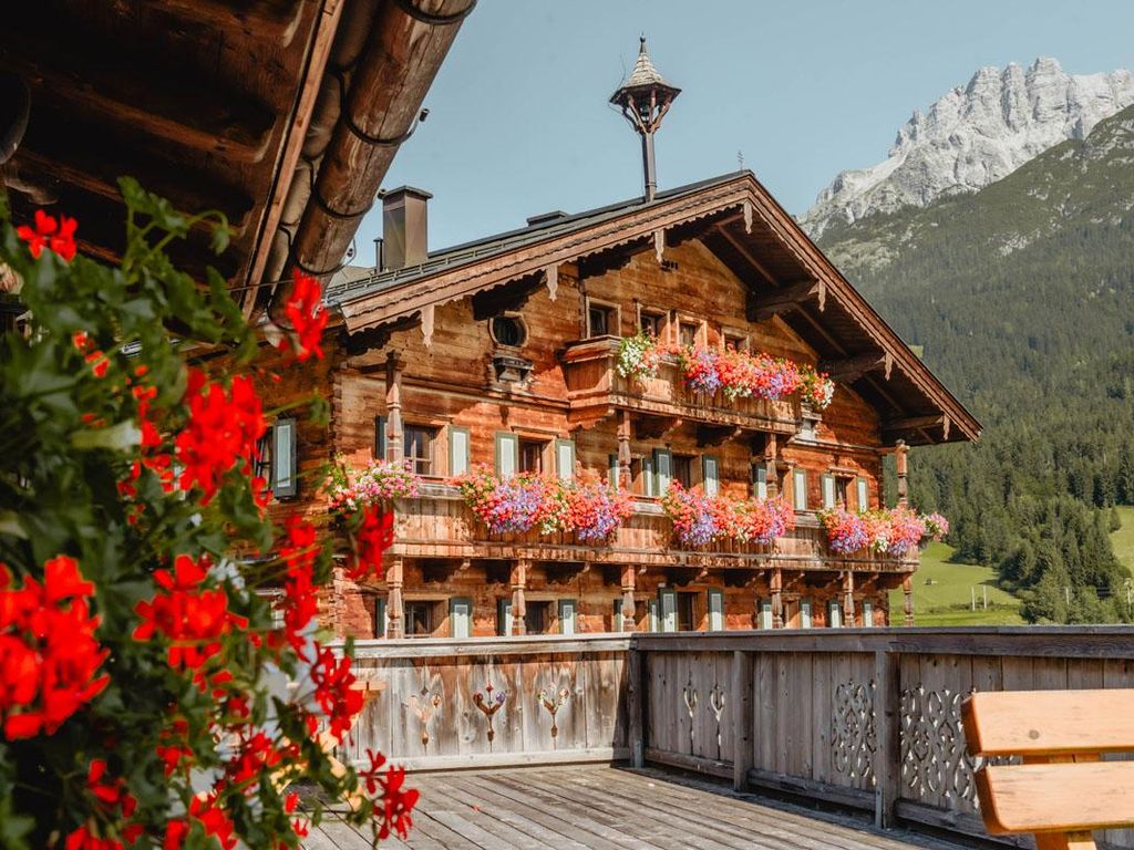 Naturhotel Puradies Hotel & Chalets