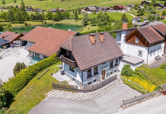Ferienhaus, 3 Schlafräume, 2 Bäder
