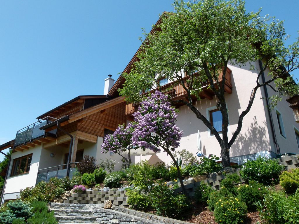 Hönegger, Haus
